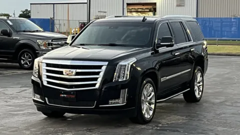 Black 2019 Cadillac Escalade Luxury for sale in Alvin, TX