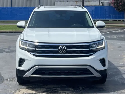More photos of 2023 Volkswagen Atlas 2.0T SE w/Technology at Auto Boutique Texas, TX