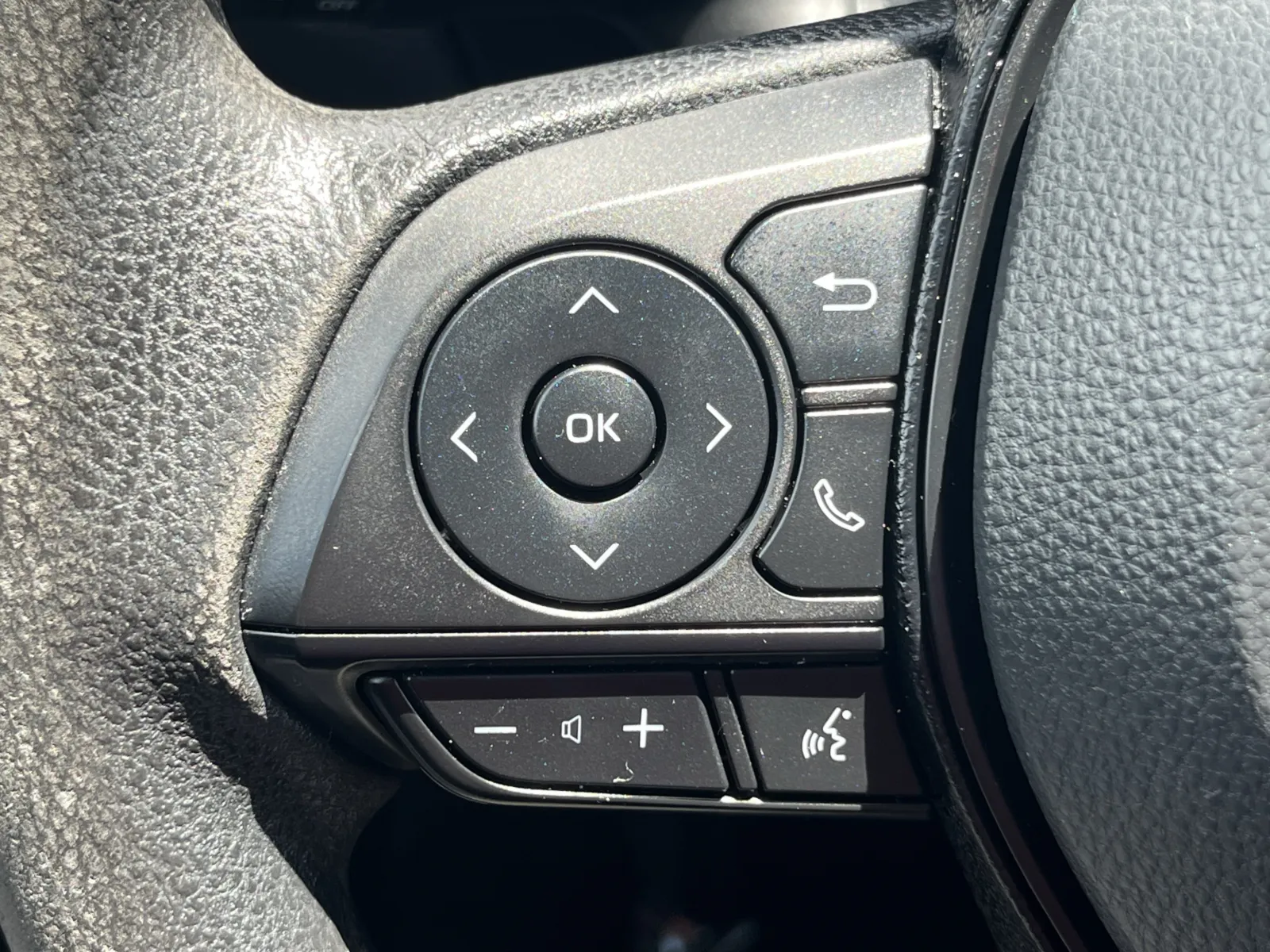 Toyota RAV4 photo 16