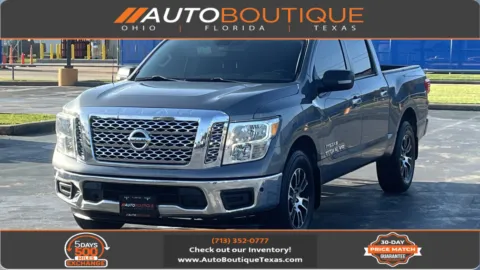 Gray 2018 Nissan Titan SV for sale in Alvin, TX