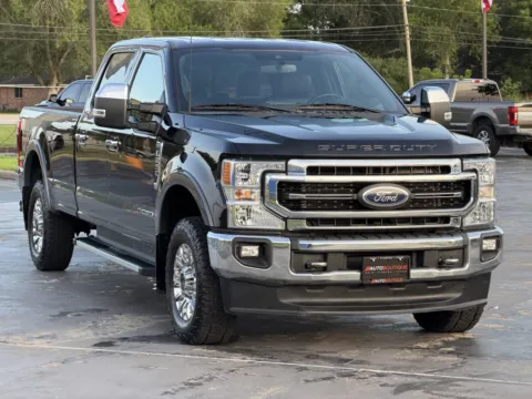 Photos of 2022 Ford Super Duty F-250 SRW LARIAT for sale in Alvin, TX at Auto Boutique Texas