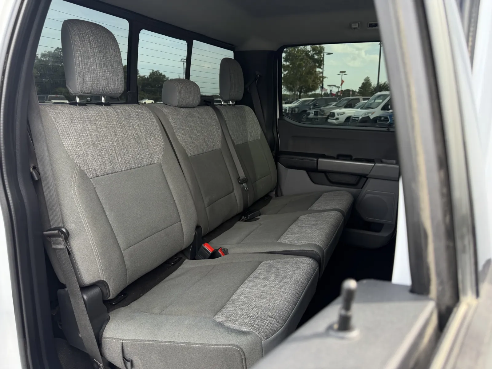 Ford F-250 photo 20