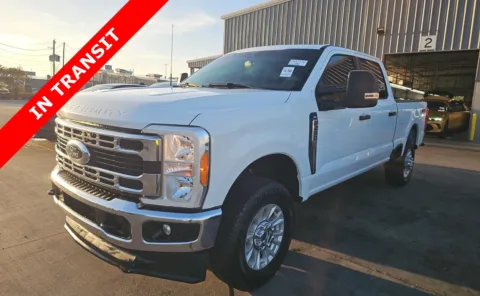 White 2023 Ford Super Duty F-250 SRW XLT for sale in Alvin, TX