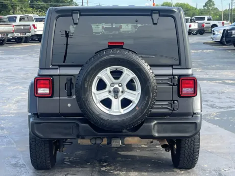More photos of 2019 Jeep Wrangler Unlimited Sport S at Auto Boutique Texas, TX
