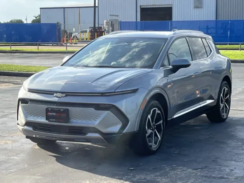 Another view of 2024 Chevrolet Equinox EV LT for sale in Alvin, TX at Auto Boutique Texas