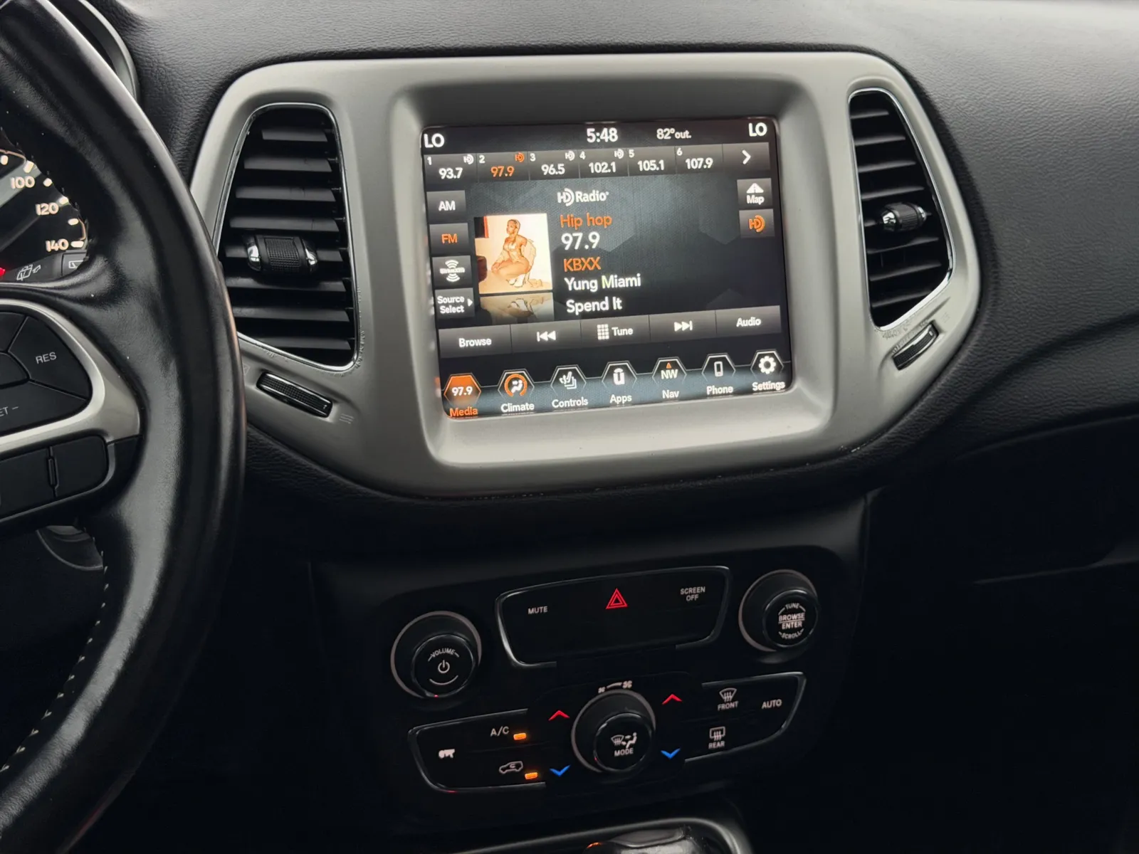 Jeep Compass photo 19