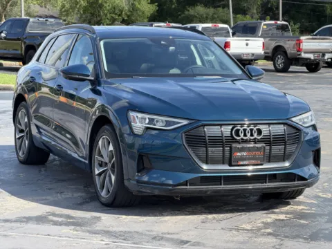Photos of 2021 Audi e-tron Premium Plus for sale in Alvin, TX at Auto Boutique Texas