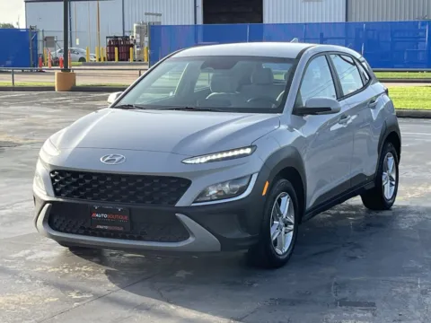 More photos of 2022 Hyundai Kona SE at Auto Boutique Texas, TX