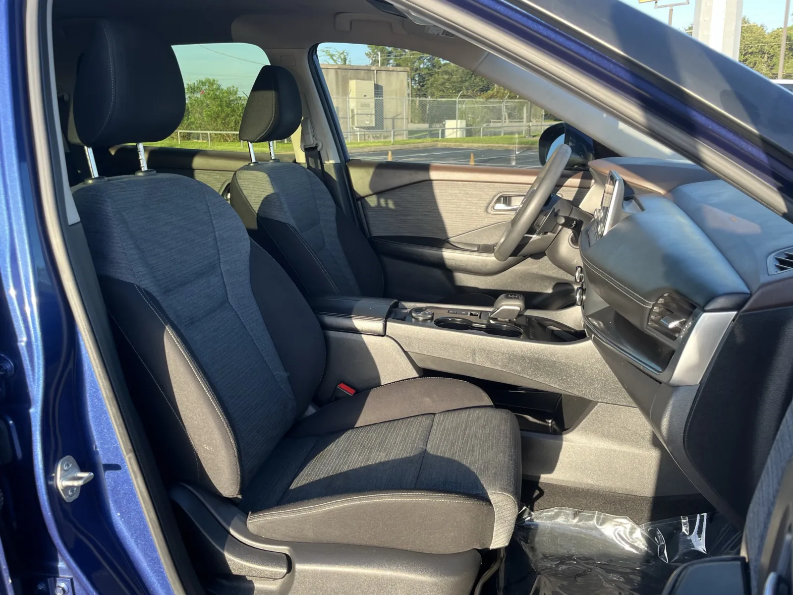 Nissan Rogue photo 29