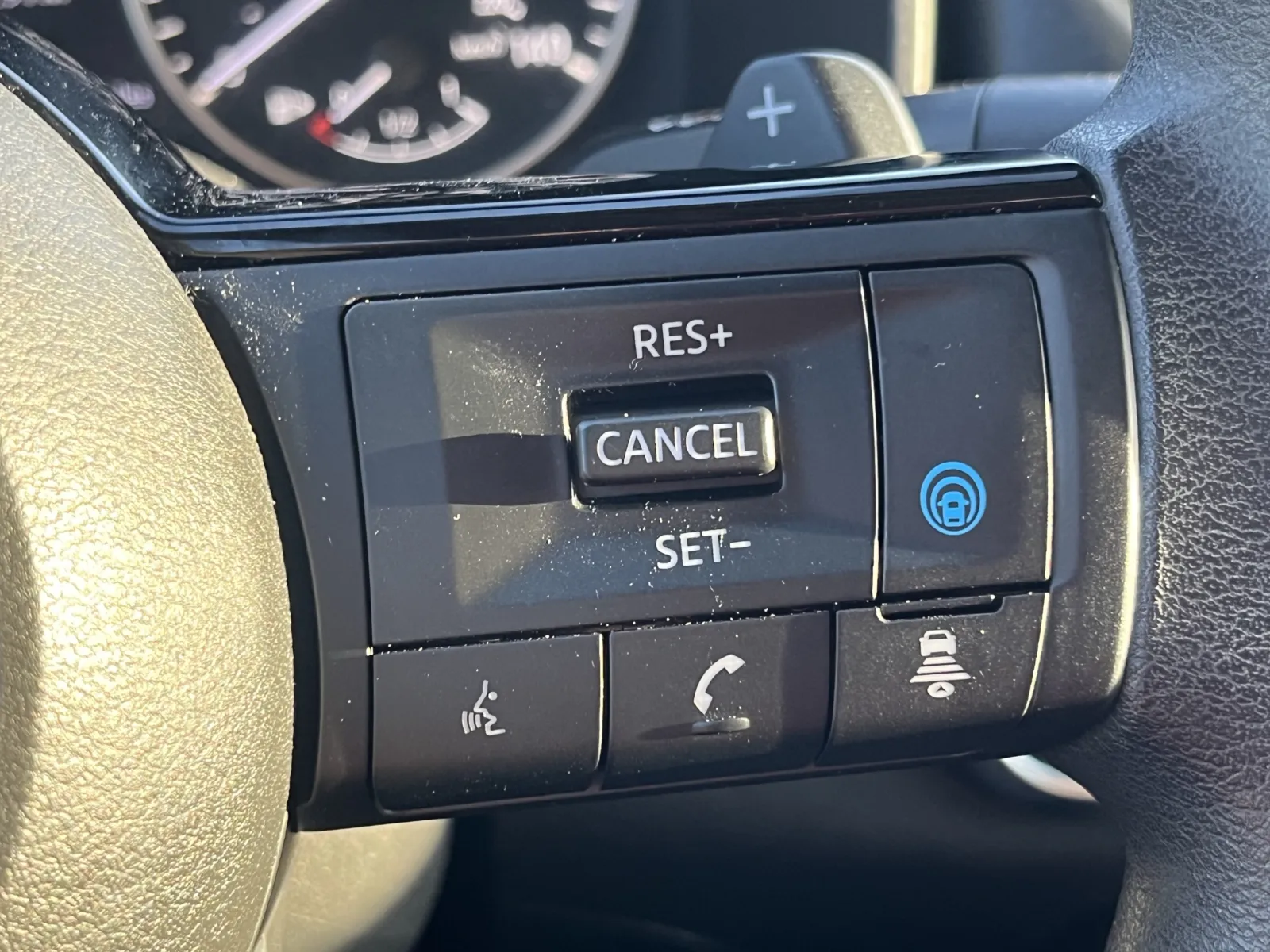 Nissan Rogue photo 19