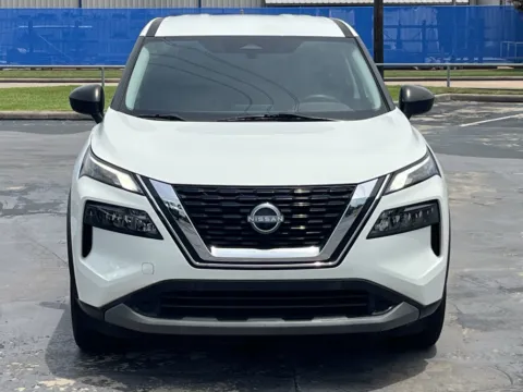 More photos of 2023 Nissan Rogue S at Auto Boutique Texas, TX
