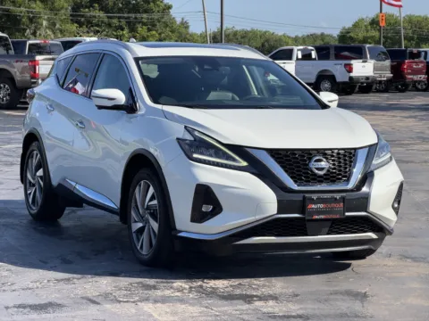 Photos of 2020 Nissan Murano SL for sale in Alvin, TX at Auto Boutique Texas