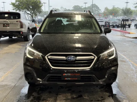 Another view of 2019 Subaru Outback 2.5i for sale in Alvin, TX at Auto Boutique Texas