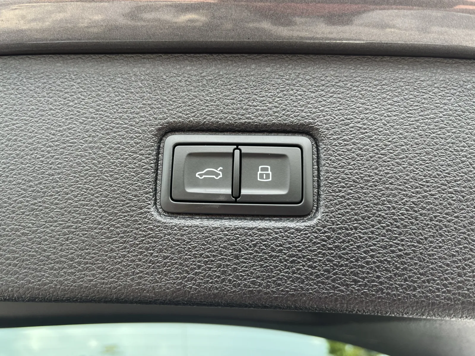 Audi Q7 photo 11