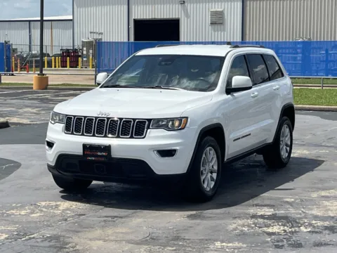 Photos of 2021 Jeep Grand Cherokee Laredo X for sale in Alvin, TX at Auto Boutique Texas