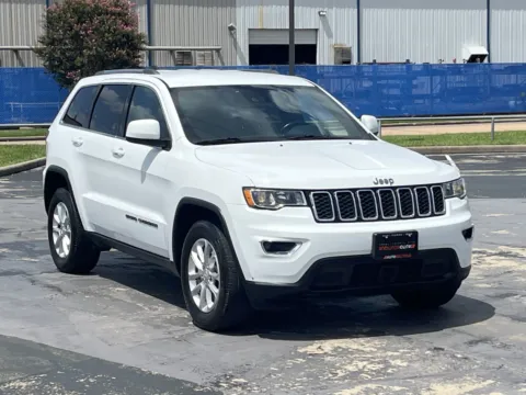Another view of 2021 Jeep Grand Cherokee Laredo X for sale in Alvin, TX at Auto Boutique Texas
