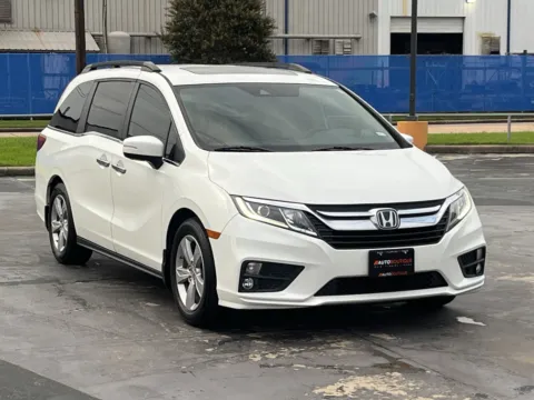 Photos of 2020 Honda Odyssey EX-L for sale in Alvin, TX at Auto Boutique Texas