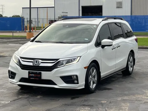 Another view of 2020 Honda Odyssey EX-L for sale in Alvin, TX at Auto Boutique Texas