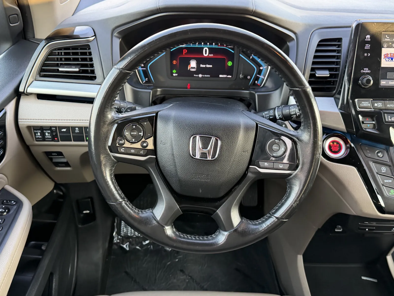 Honda Odyssey photo 12