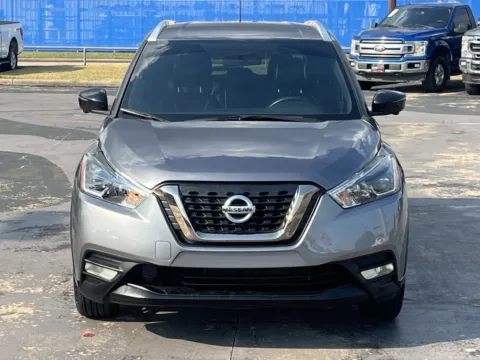 More photos of 2019 Nissan Kicks SR at Auto Boutique Texas, TX