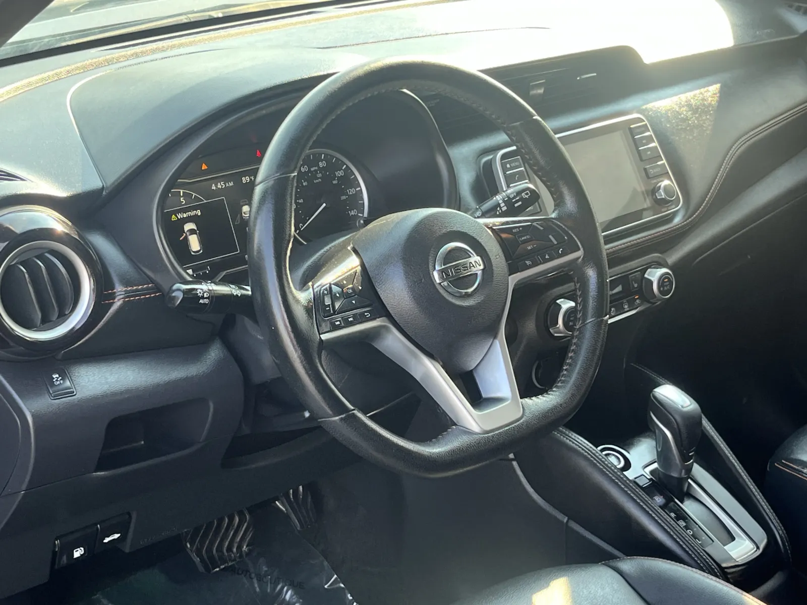 Nissan Kicks photo 14