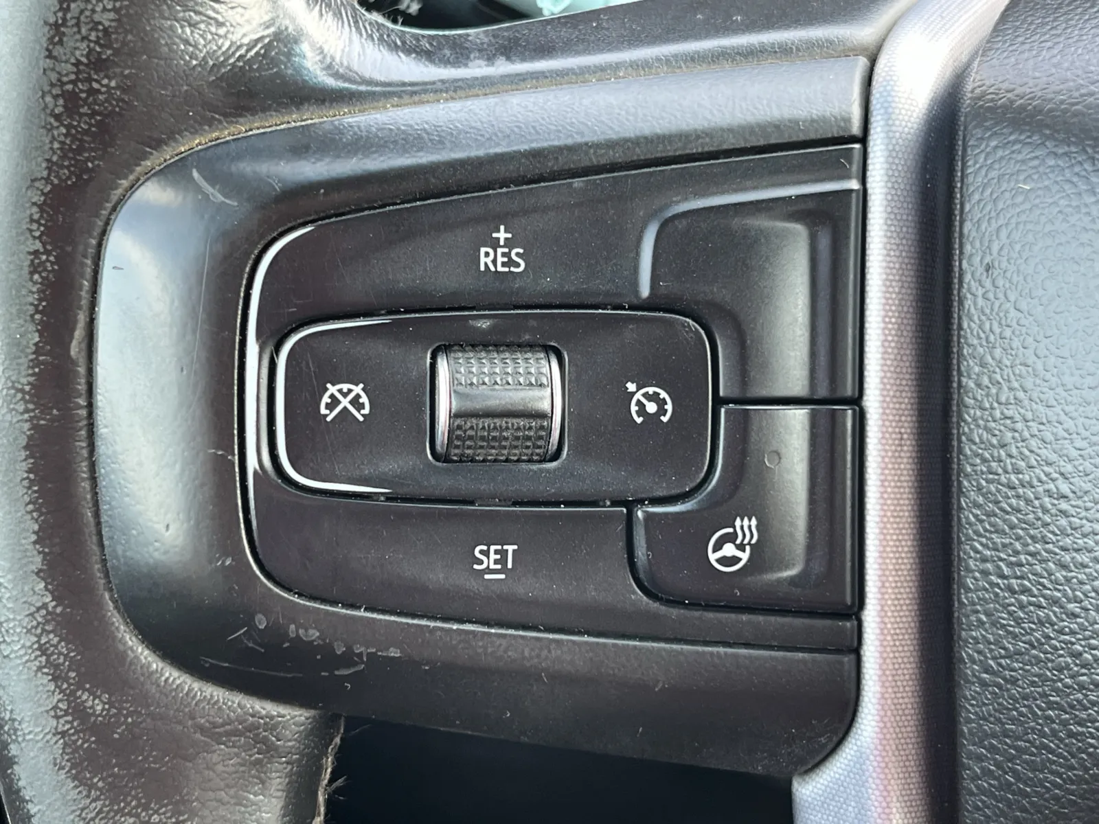 GMC Sierra photo 15