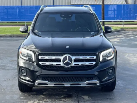 More photos of 2023 Mercedes-Benz GLB 250 at Auto Boutique Texas, TX