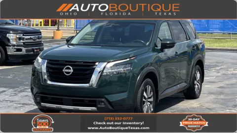 Green 2023 Nissan Pathfinder SL for sale in Alvin, TX