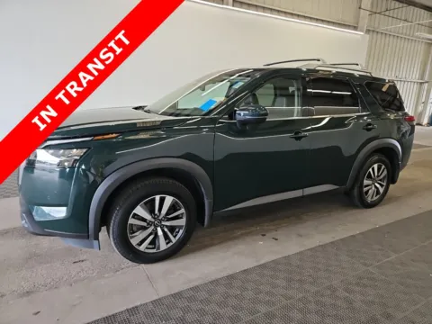Green 2023 Nissan Pathfinder SL for sale in Alvin, TX