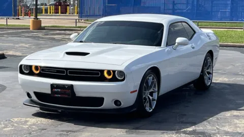 White 2022 Dodge Challenger GT for sale in Alvin, TX