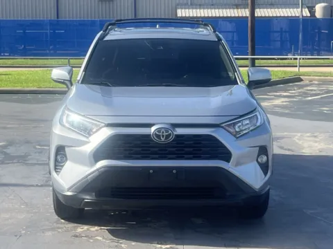 More photos of 2020 Toyota RAV4 XLE at Auto Boutique Texas, TX