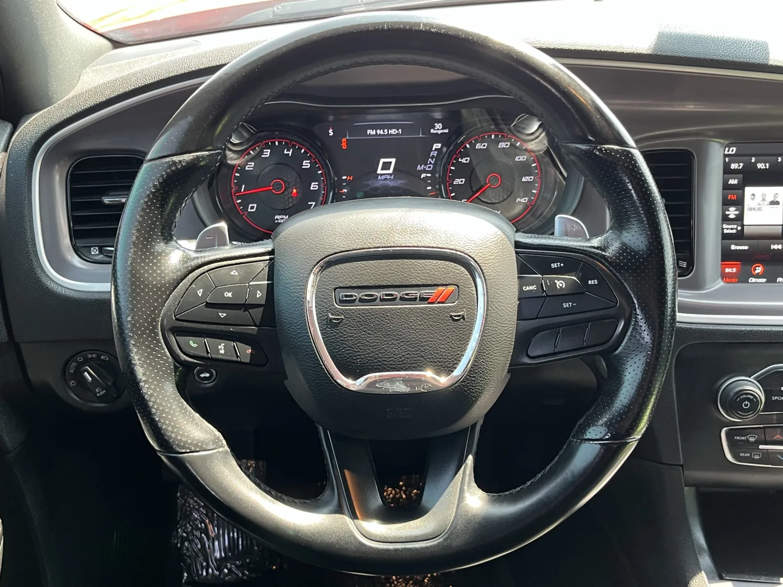 Dodge Charger photo 16