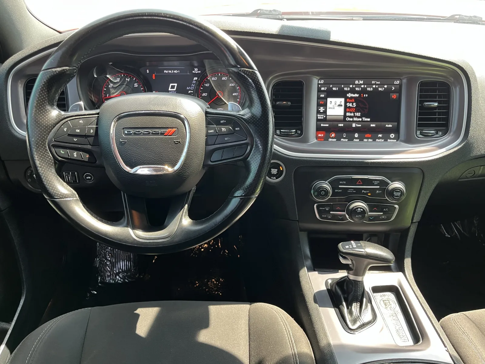 Dodge Charger photo 15