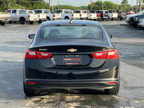 More photos of 2023 Chevrolet Malibu LT at Auto Boutique Texas, TX