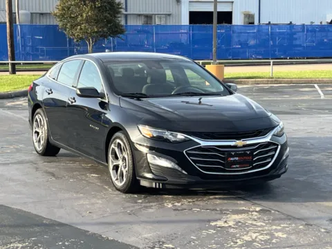 Photos of 2023 Chevrolet Malibu LT for sale in Alvin, TX at Auto Boutique Texas