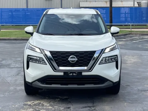 More photos of 2022 Nissan Rogue SV at Auto Boutique Texas, TX