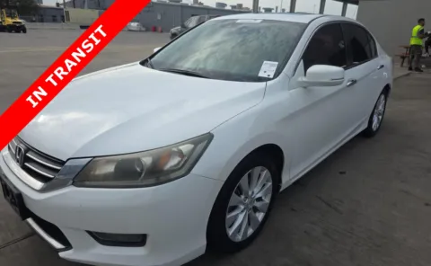 Beige 2015 Honda Accord Sedan EX-L for sale in Alvin, TX