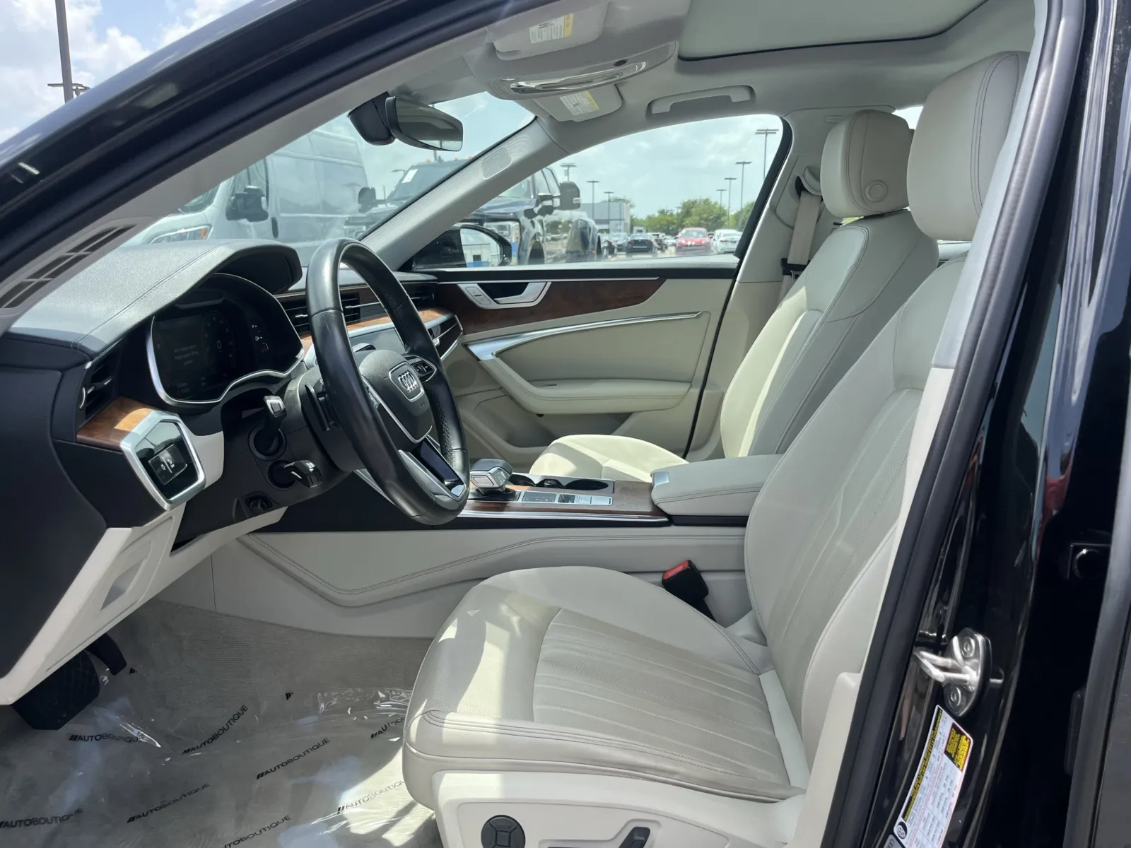 Audi A6 photo 26