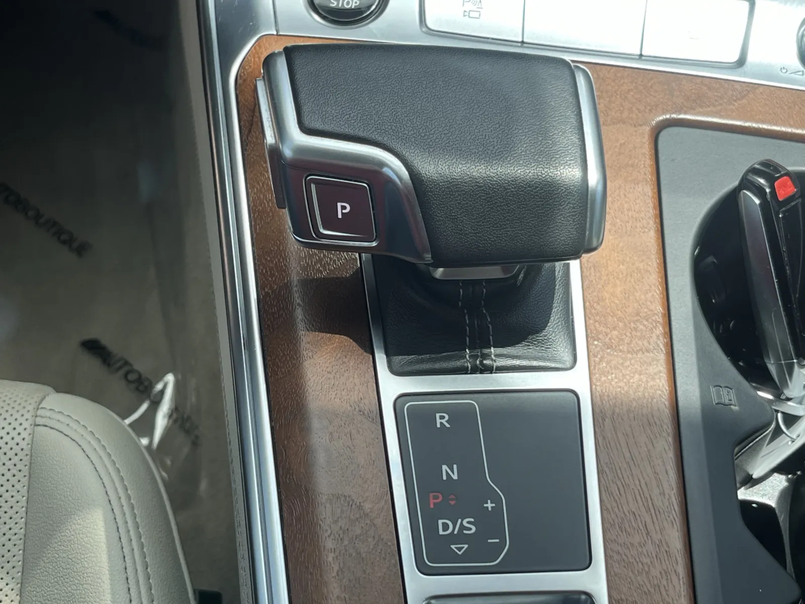 Audi A6 photo 19