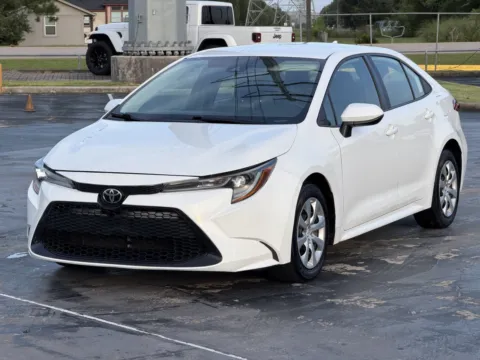 More photos of 2021 Toyota Corolla LE at Auto Boutique Texas, TX