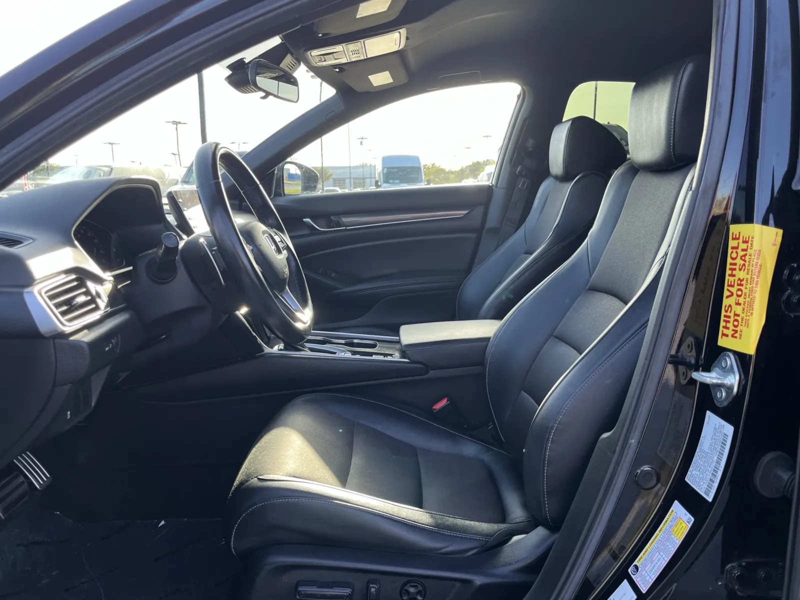 Honda Accord photo 24