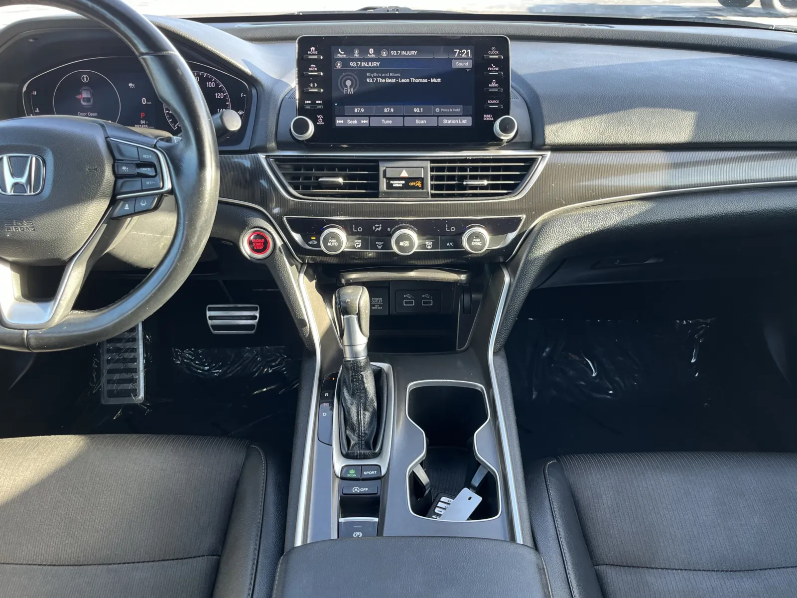Honda Accord photo 21