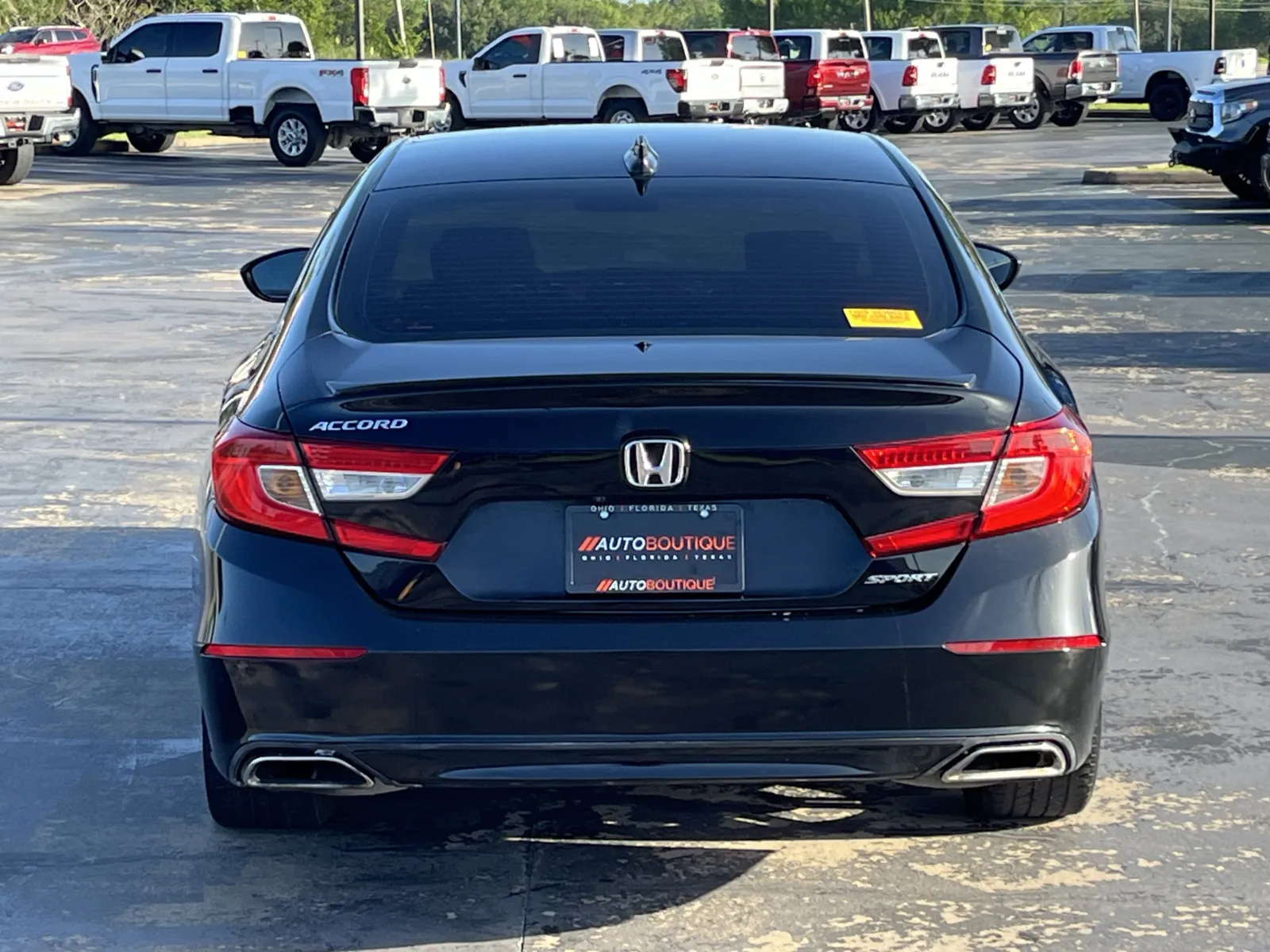 Honda Accord photo 7
