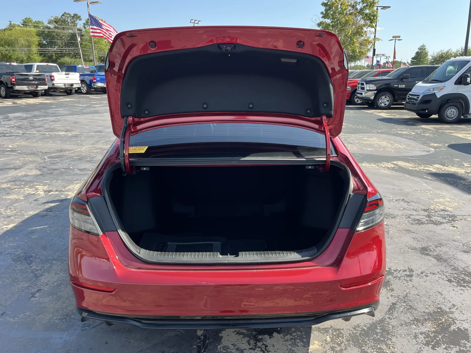 Honda Accord photo 11