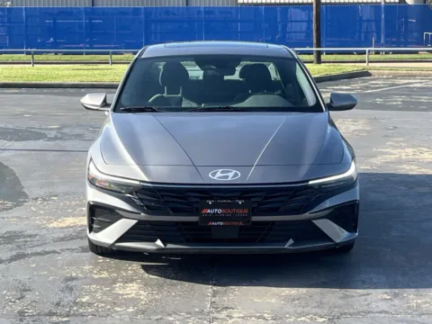 More photos of 2025 Hyundai Elantra SEL Convenience at Auto Boutique Texas, TX