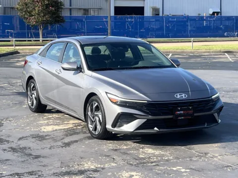 Another view of 2025 Hyundai Elantra SEL Convenience for sale in Alvin, TX at Auto Boutique Texas