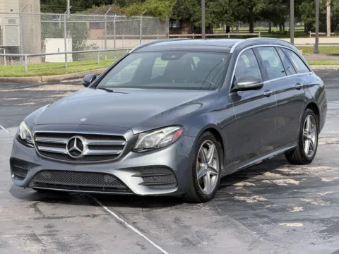 Another view of 2017 Mercedes-Benz E-Class E 400 Luxury for sale in Alvin, TX at Auto Boutique Texas