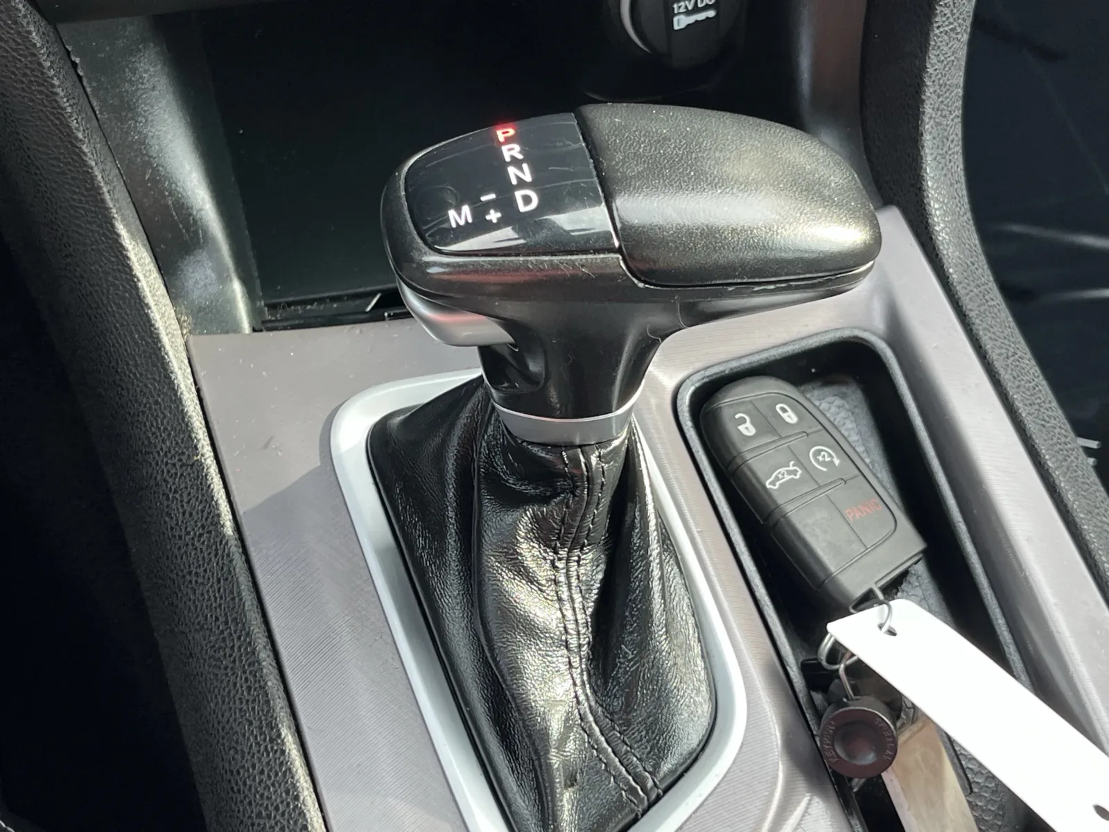 Dodge Charger photo 22