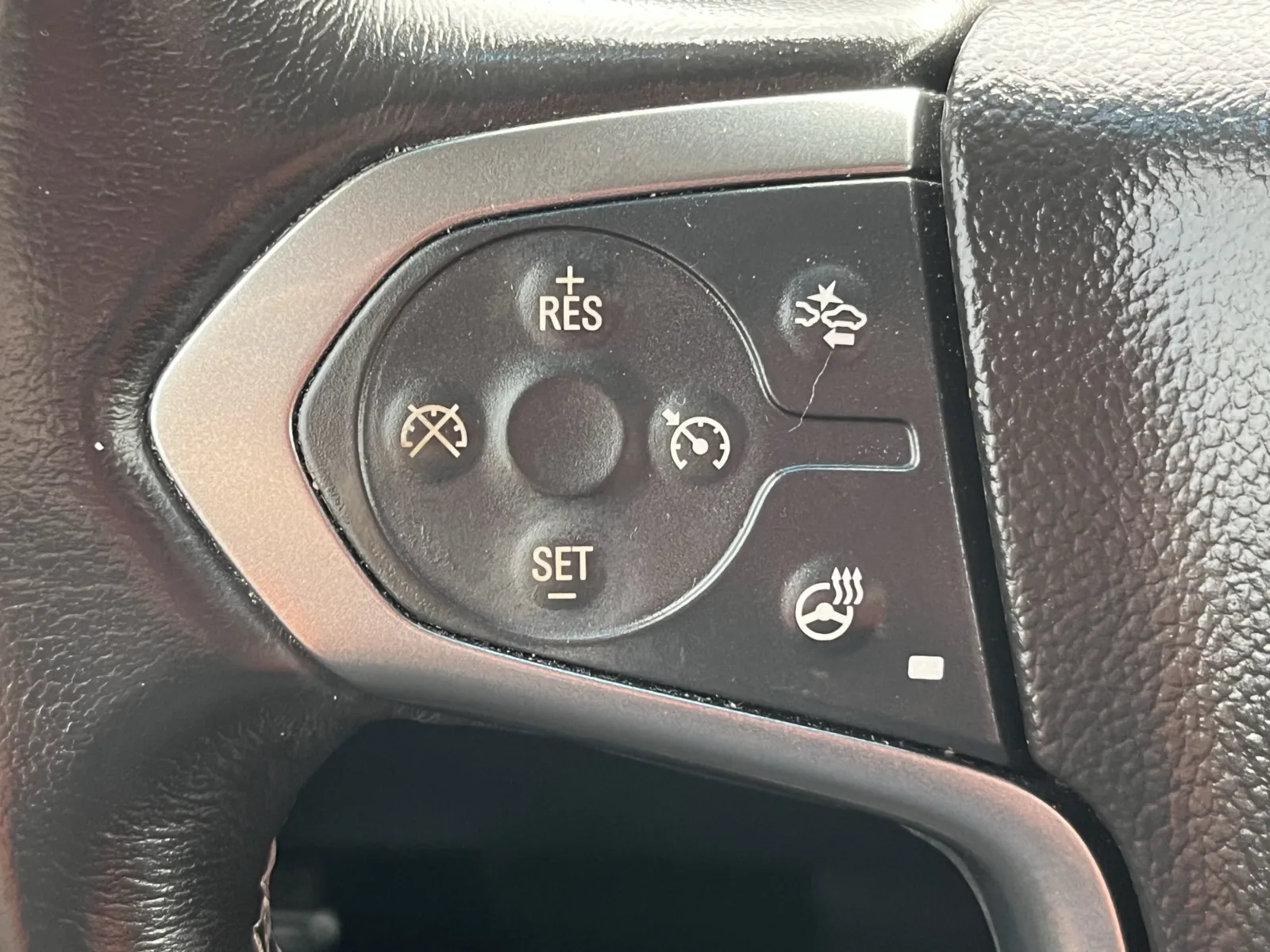 Chevrolet Tahoe photo 21