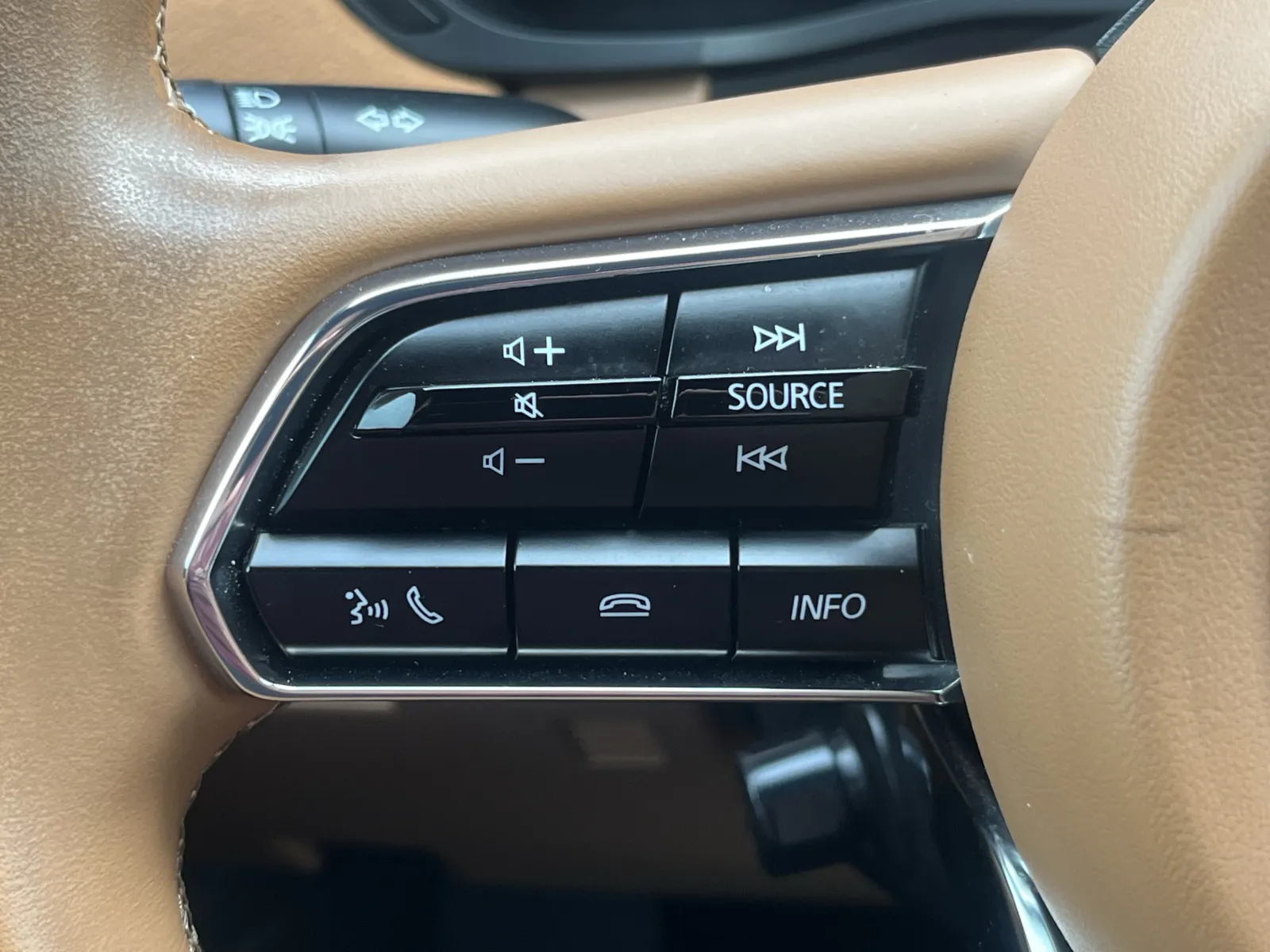 Mazda CX-90 photo 17